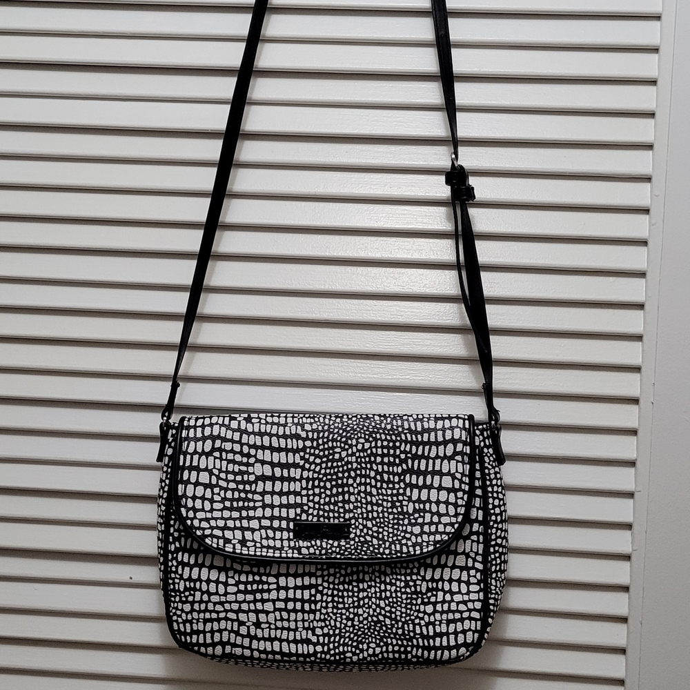Vera Bradley Black & White Croc-Pattern Crossbody Bag - Picture 2 of 11